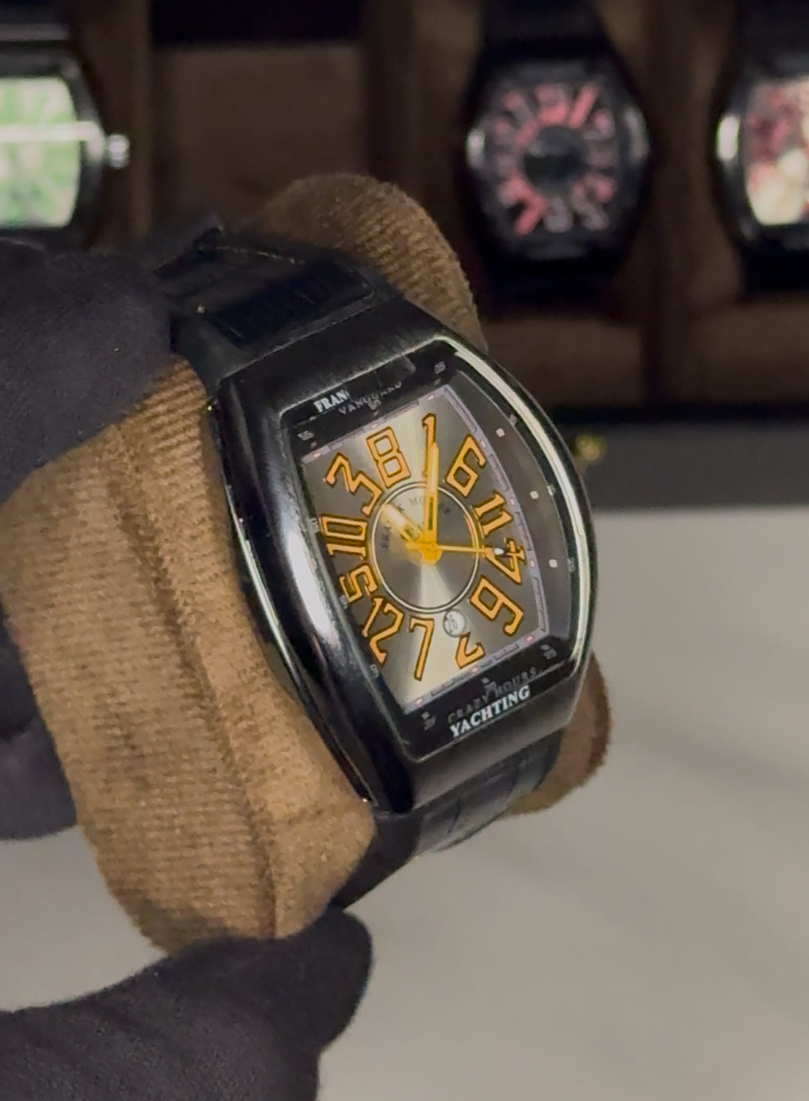 FM DATE WATCH