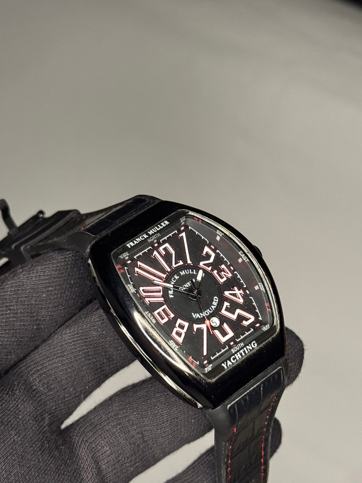 FM DATE WATCH